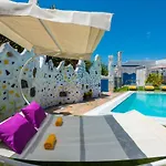 Daire Los Moxaicos, Tenerife